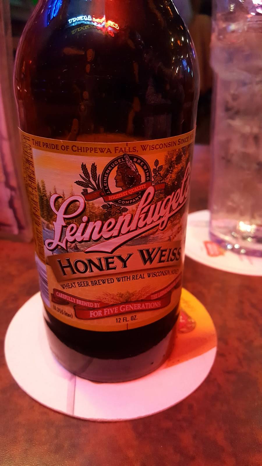 Sports Page | restaurant | 9014 Lyndale Ave S, Bloomington, MN 55420, USA | 9528870046 OR +1 952-887-0046