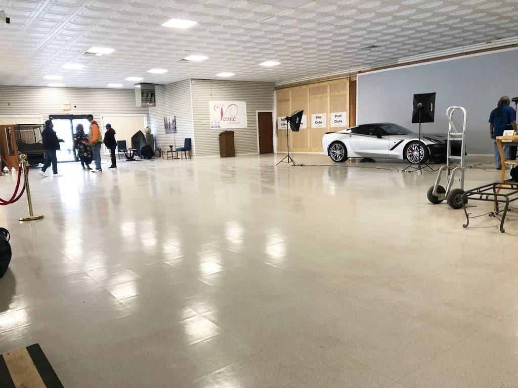 The Venue of Glenwood | restaurant | 601 Holbrook Rd, Glenwood, IL 60425, USA | 8884629233 OR +1 888-462-9233