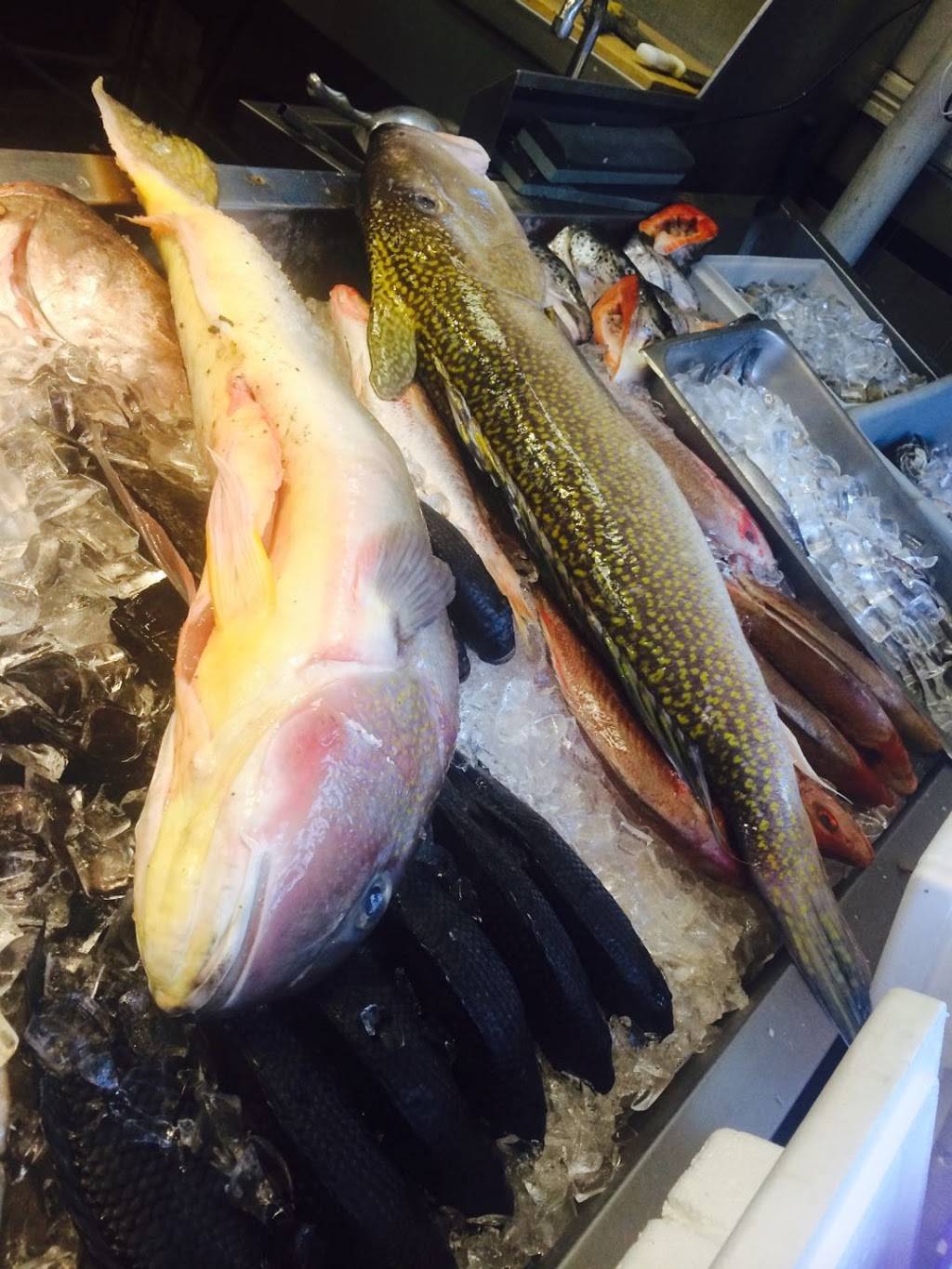 SEAFOOD King Fish Market Inc. | restaurant | 3903 Broadway, New York, NY 10032, USA | 2127812688 OR +1 212-781-2688