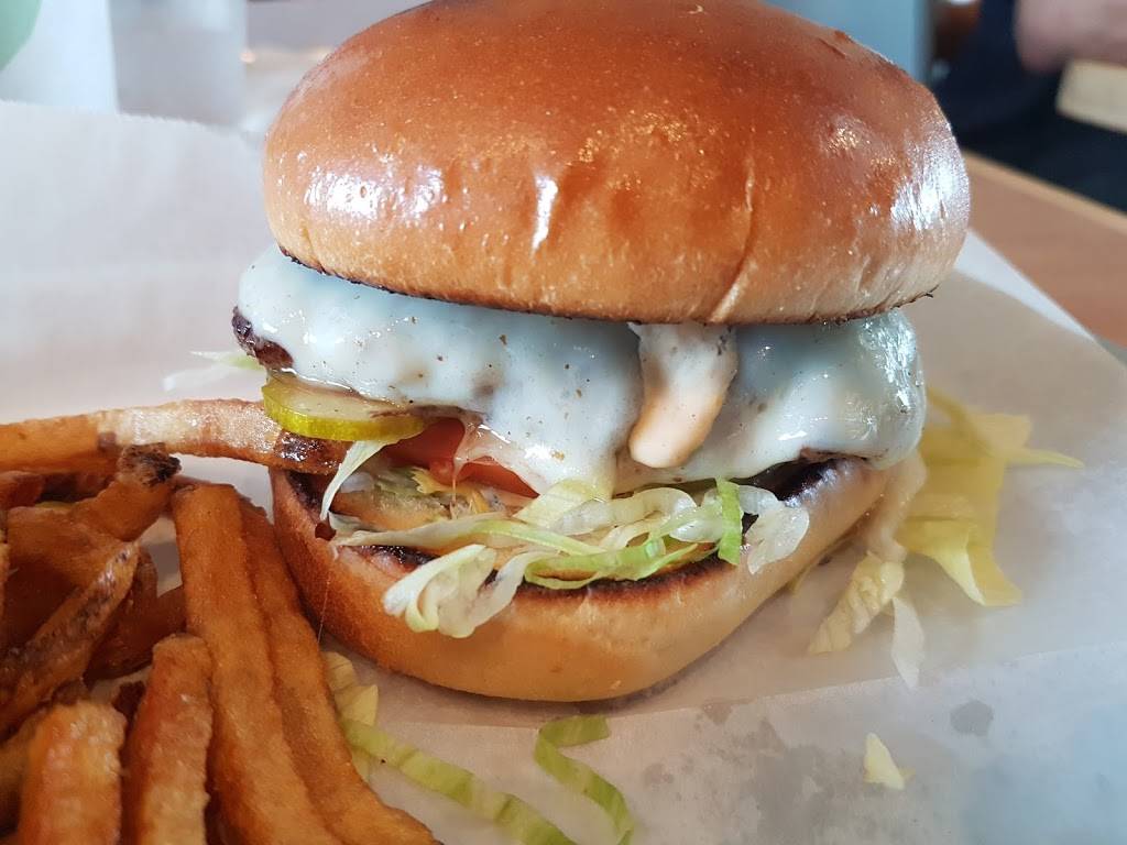 Buns Burgers | restaurant | 338 NY-212, Saugerties, NY 12477, USA | 8452505807 OR +1 845-250-5807