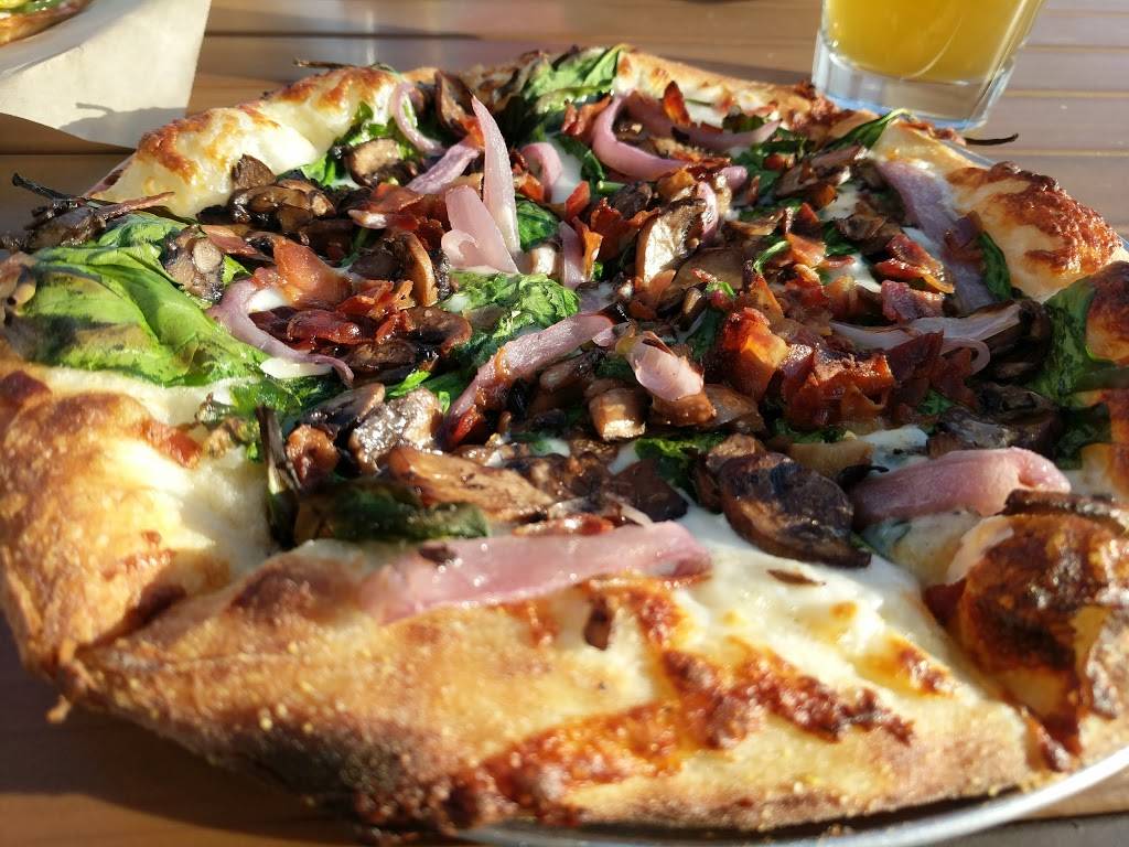 zpizza Tap Room | restaurant | 6601 Folsom Blvd, Sacramento, CA 95819, USA | 9163303973 OR +1 916-330-3973