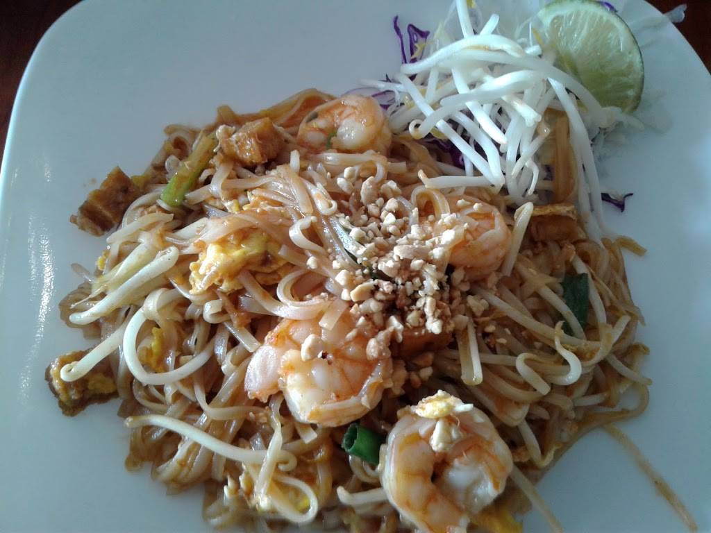 Thai Cafe | restaurant | 614 N Central Ave, Tracy, CA 95376, USA | 2098323800 OR +1 209-832-3800