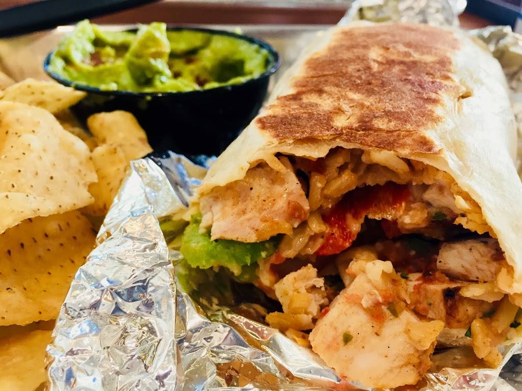 Mucho Burrito Fresh Mexican Grill | restaurant | 3830 Boulevard de la Côte-Vertu #103, Saint-Laurent, QC H4R 1P8, Canada | 5143320880 OR +1 514-332-0880