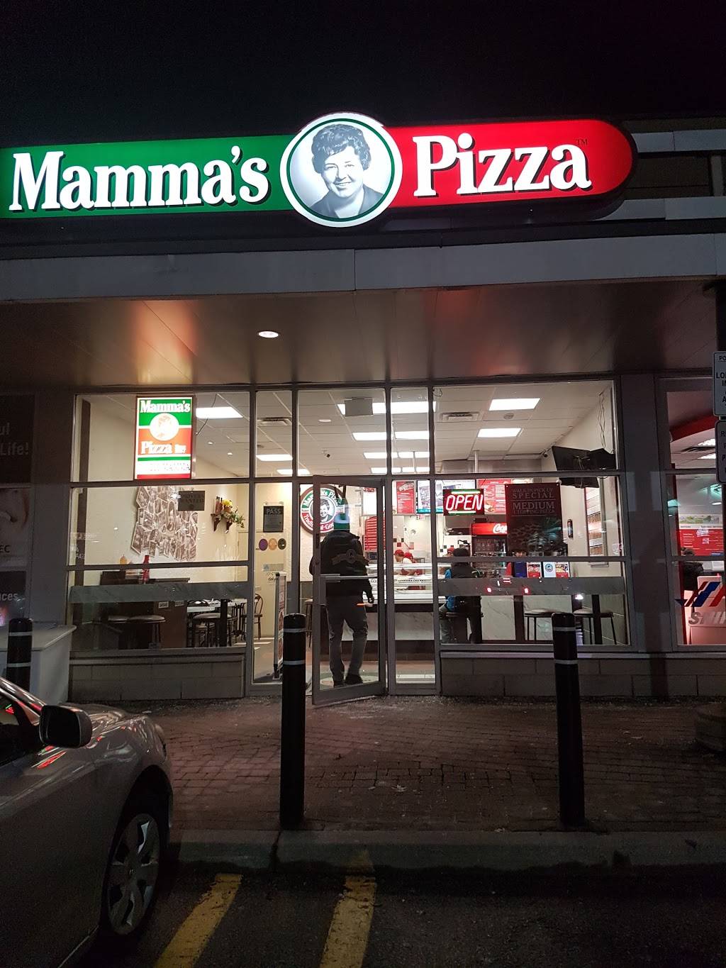 Mammas Pizza | restaurant | 808 York Mills Rd, North York, ON M3B 1X9, Canada | 4164444588 OR +1 416-444-4588