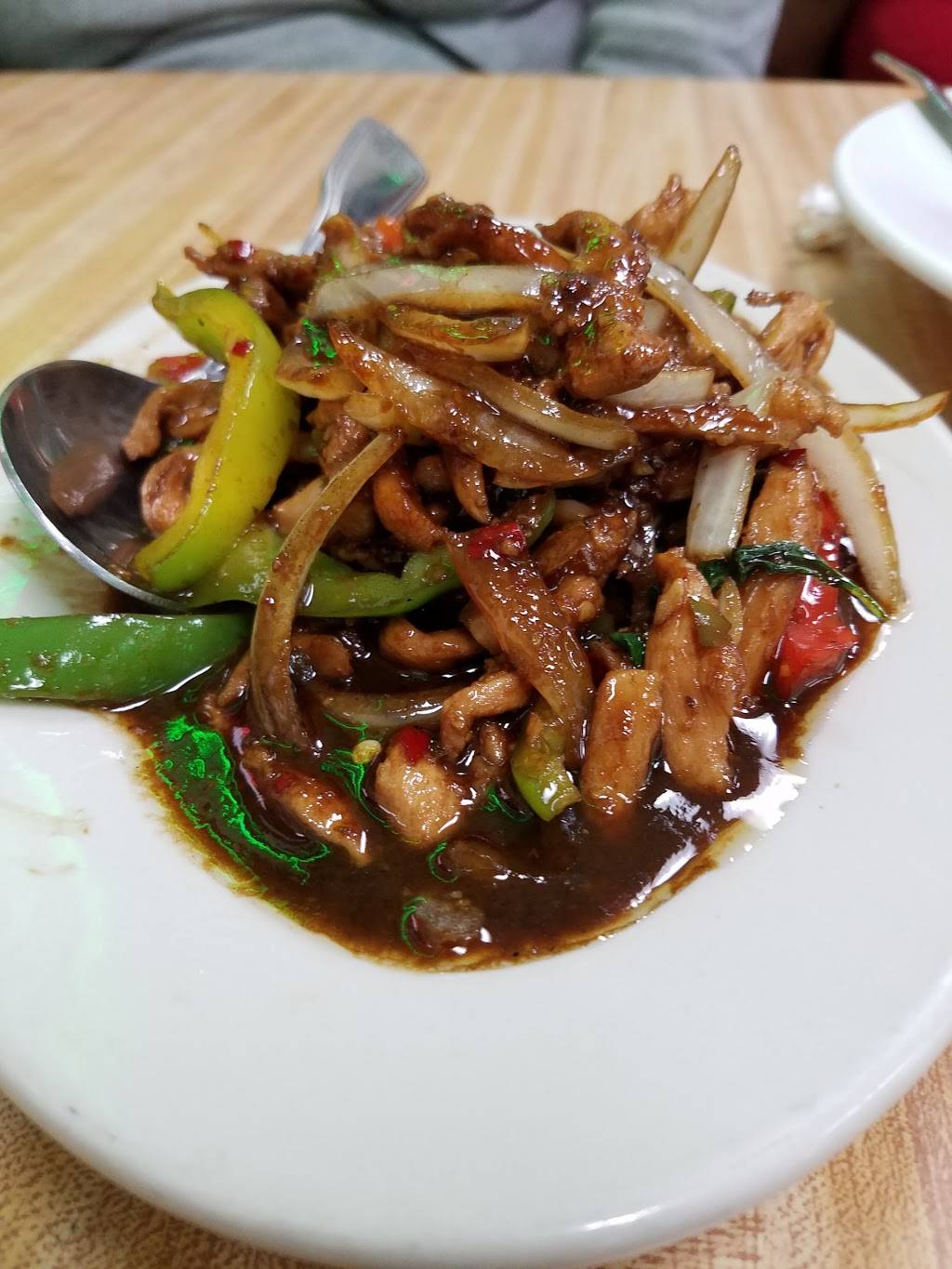 Tasty Thai Restaurant | restaurant | 2607 E Gage Ave, Huntington Park, CA 90255, USA | 3235827770 OR +1 323-582-7770