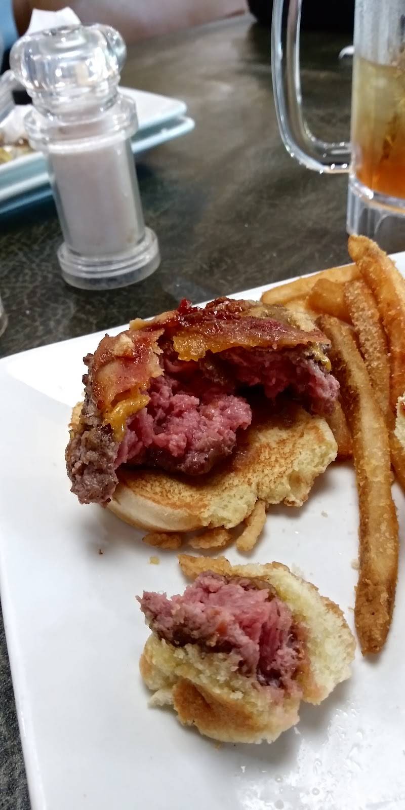 Ruby Tuesday | restaurant | 2935 Raleigh Rd Pkwy W, Wilson, NC 27896, USA | 2522914203 OR +1 252-291-4203