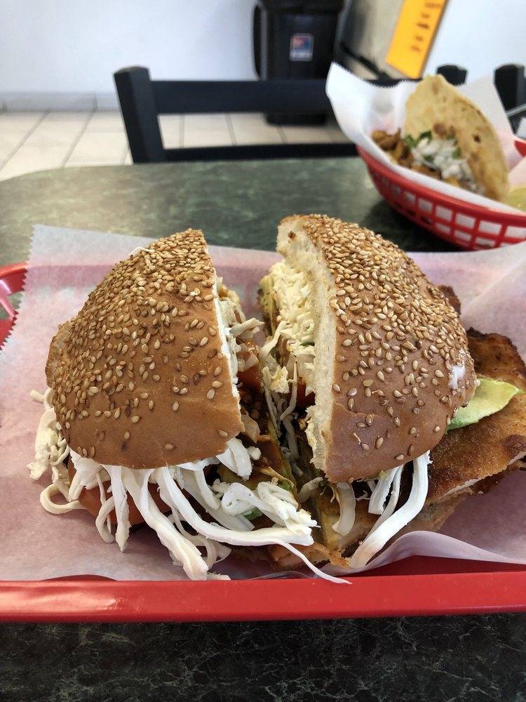 LA POBLANITA BAKERY | bakery | 1905 Grand Ave, Waukegan, IL 60085, USA | 8473361060 OR +1 847-336-1060