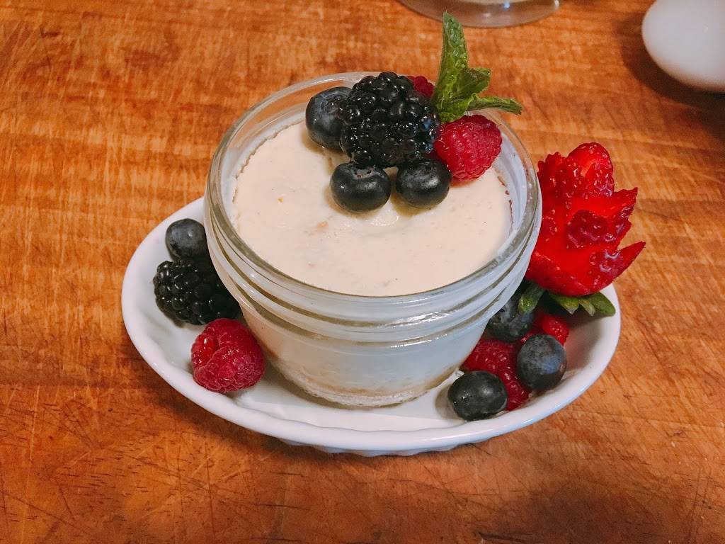 Brunos On Fourth | restaurant | 1226 4th St, Santa Rosa, CA 95404, USA | 7075698222 OR +1 707-569-8222