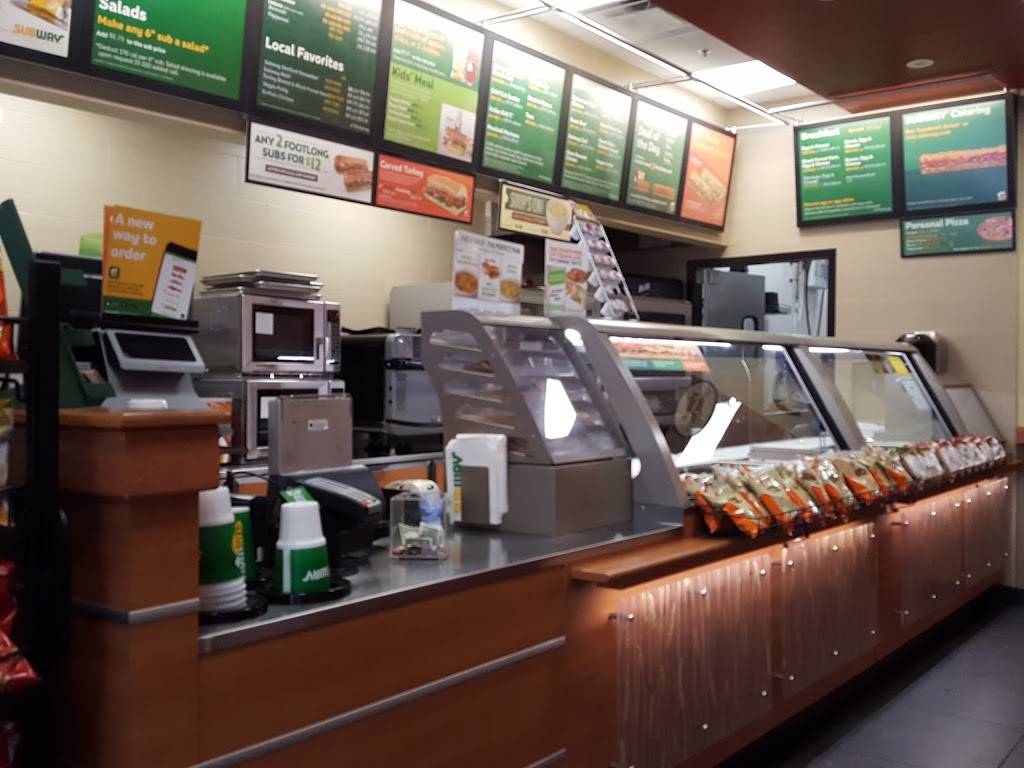 Subway Restaurants | restaurant | 10209 Grand Central Ave #106, Owings Mills, MD 21117, USA | 4103563131 OR +1 410-356-3131