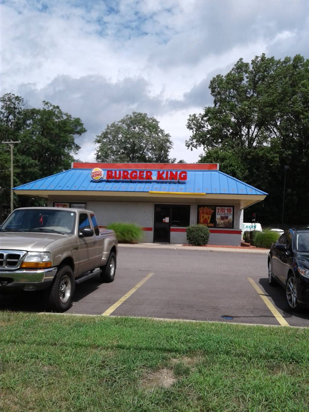 Burger King | restaurant | 605 E Main St, Kent, OH 44240, USA | 3306737020 OR +1 330-673-7020