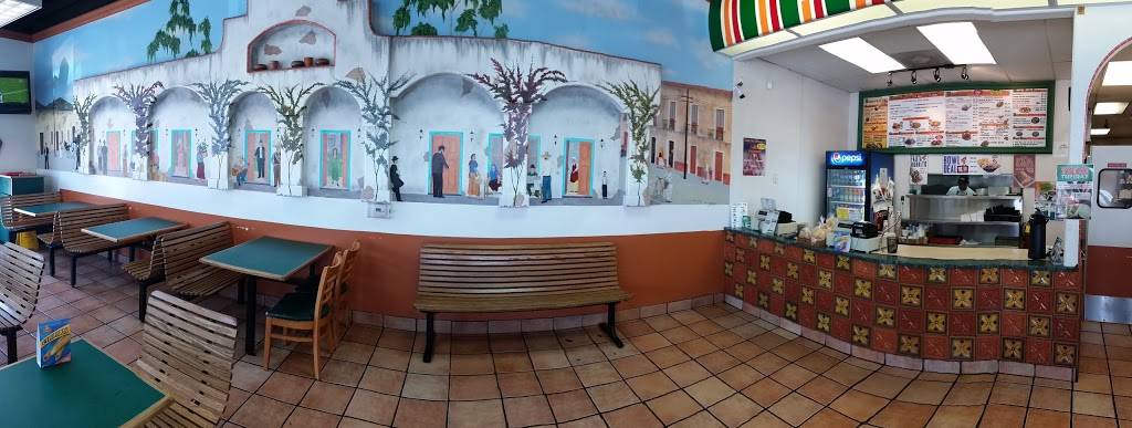 Sombrero Mexican Food | restaurant | 12090 Scripps Summit Dr, San Diego, CA 92131, USA | 8585770275 OR +1 858-577-0275