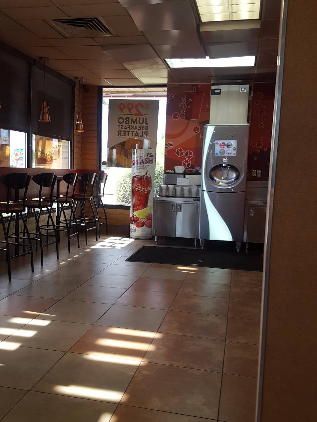 Jack in the Box | restaurant | 5145 N 59th Ave, Glendale, AZ 85301, USA | 6239316649 OR +1 623-931-6649