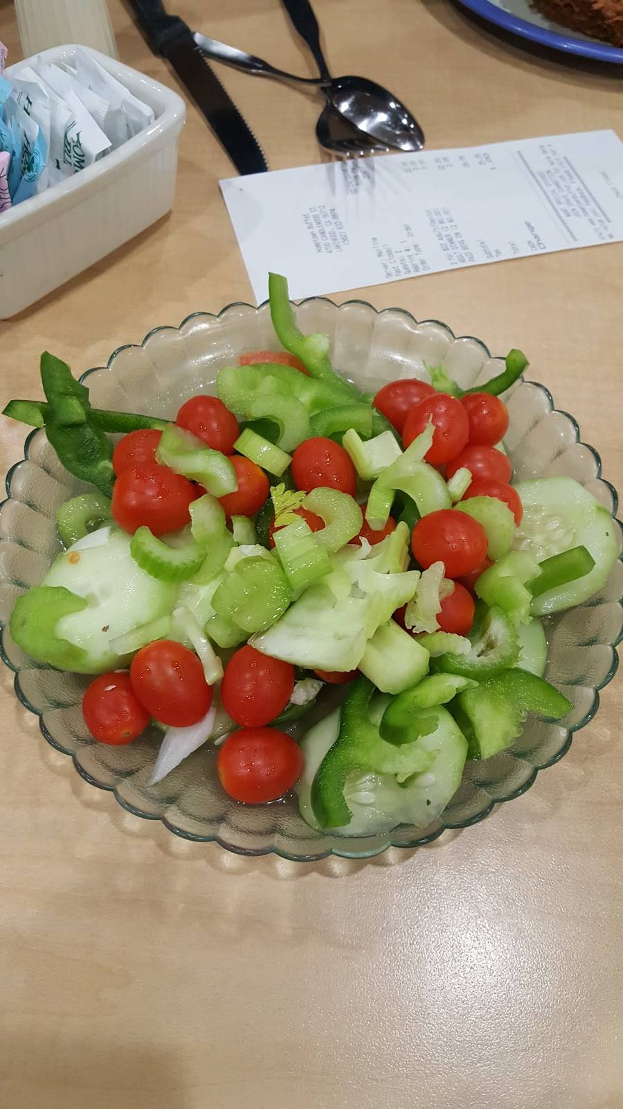 HomeTown Buffet | restaurant | 4700 Candlewood St, Lakewood, CA 90712, USA | 5626338874 OR +1 562-633-8874