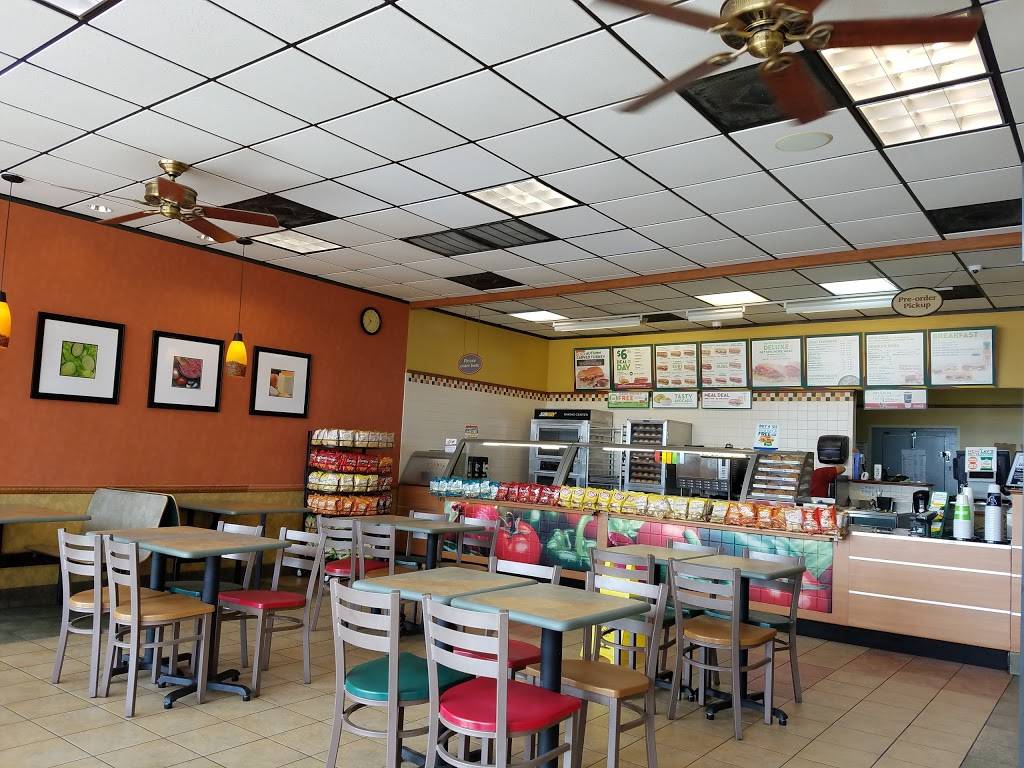 Subway Restaurants | restaurant | 5015 Hwy 6 N, Houston, TX 77084, USA | 2816562054 OR +1 281-656-2054