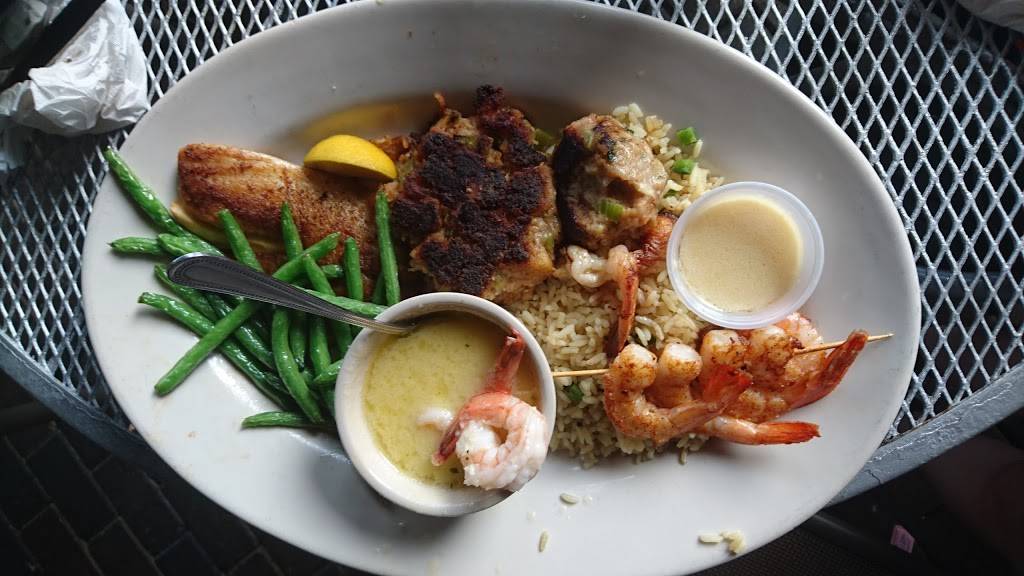 Sharkys | restaurant | 1660 W Lake Houston Pkwy Suite 104, Kingwood, TX 77339, USA | 7139045200 OR +1 713-904-5200