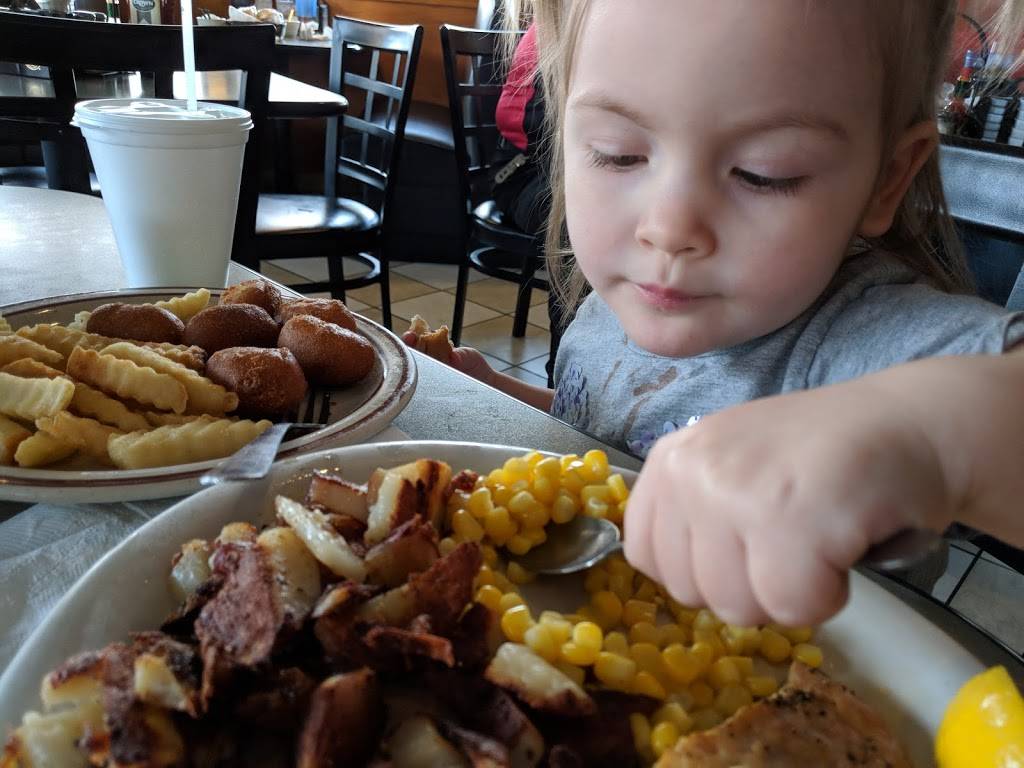 Spring Garden Family Restaurant | meal takeaway | 4820 N 2nd St, Loves Park, IL 61111, USA | 8152820212 OR +1 815-282-0212