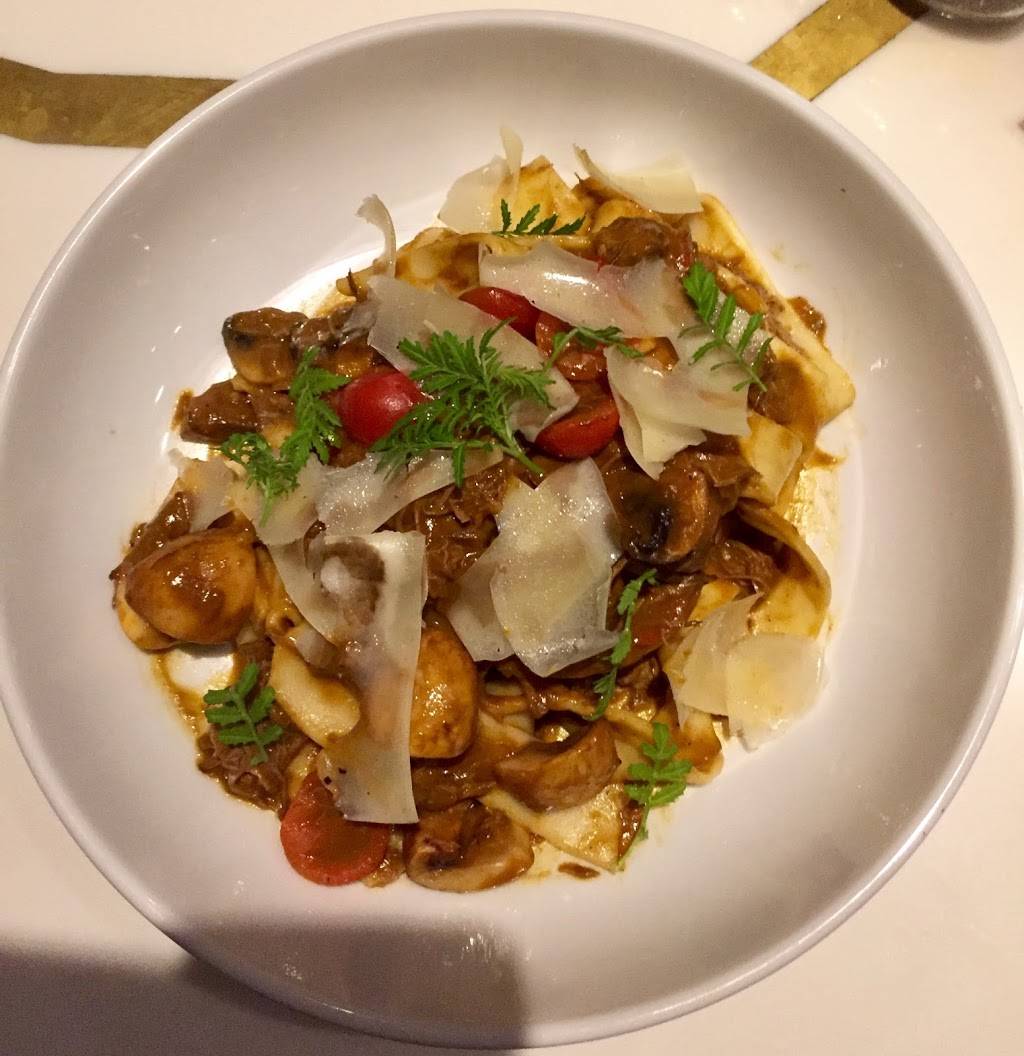 Cusp Dining & Drinks | restaurant | 7955 La Jolla Shores Dr, La Jolla, CA 92037, USA | 8585513620 OR +1 858-551-3620