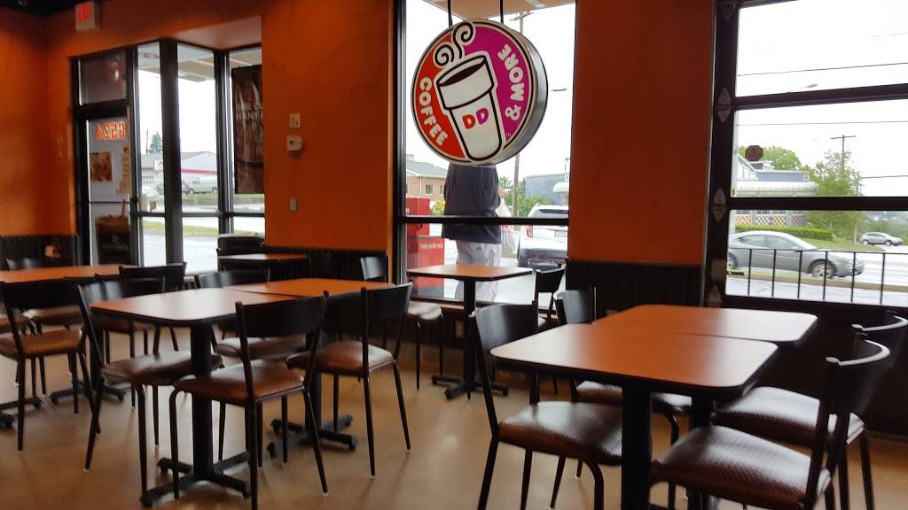 Dunkin | bakery | 6524 US-30, Jeannette, PA 15644, USA | 7245225124 OR +1 724-522-5124