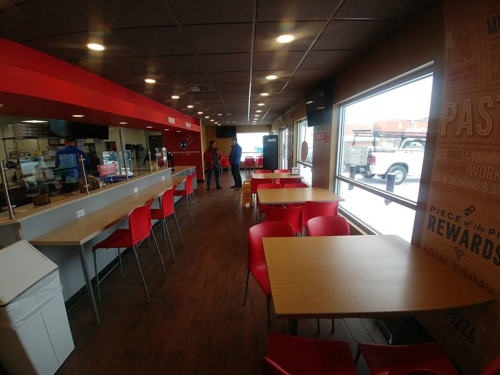 Dominos Pizza | meal delivery | 247 Broadway St, Berlin, WI 54923, USA | 9203617272 OR +1 920-361-7272