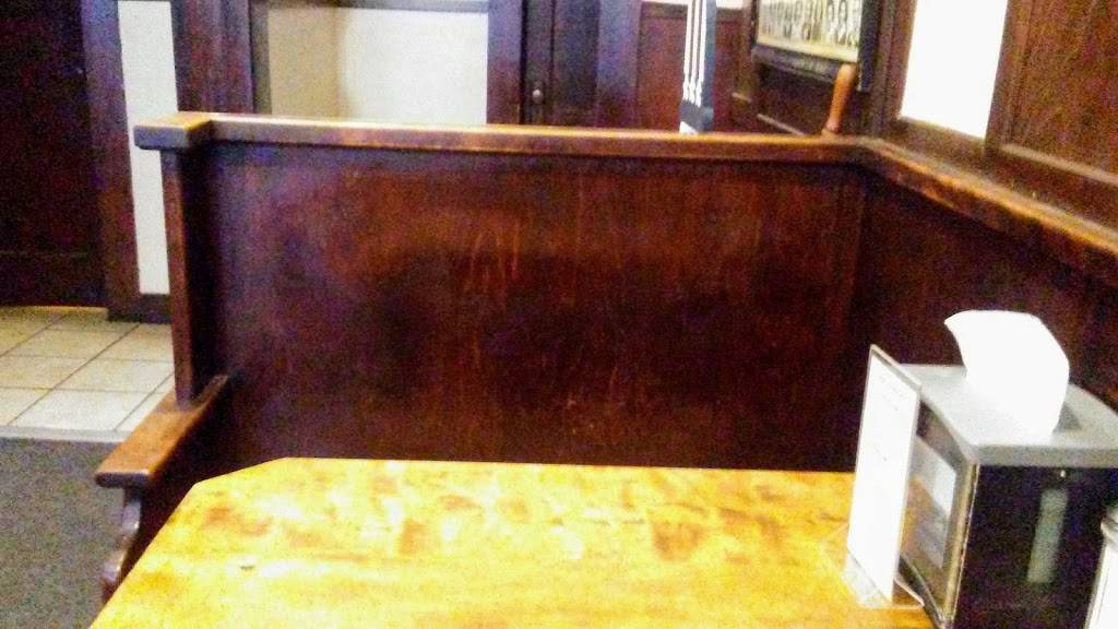 Andresens Cafe | restaurant | 215 E Broadway Blvd, Johnston City, IL 62951, USA | 6189838497 OR +1 618-983-8497