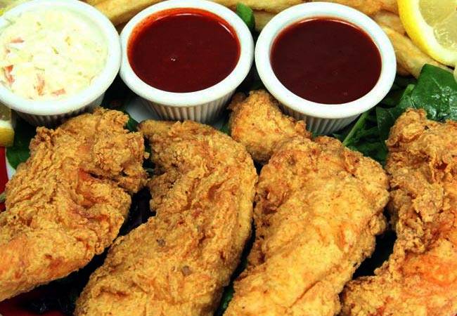 J & J Fish & Chicken | restaurant | 6610 N 76th St, Milwaukee, WI 53223, USA | 4143581442 OR +1 414-358-1442