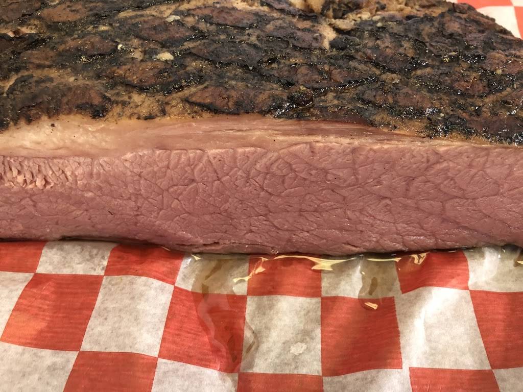 Clarks Smokehouse Grill | restaurant | 2440 Seven Mile E, Detroit, MI 48234, USA | 3133657388 OR +1 313-365-7388