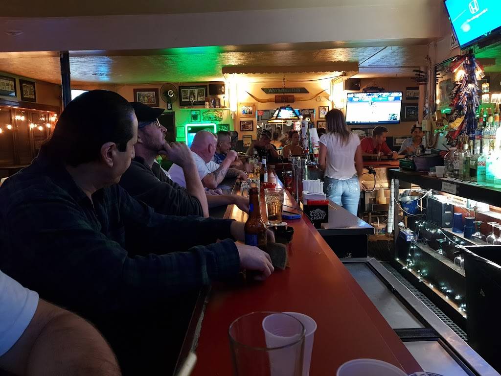 Wayside Inn | restaurant | 38 NE 1st Ave, Dania Beach, FL 33004, USA | 9549222411 OR +1 954-922-2411