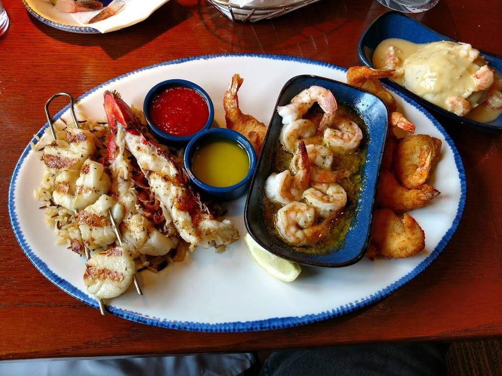 Red Lobster | restaurant | 305 Merchant Dr, Knoxville, TN 37912, USA | 8656892410 OR +1 865-689-2410