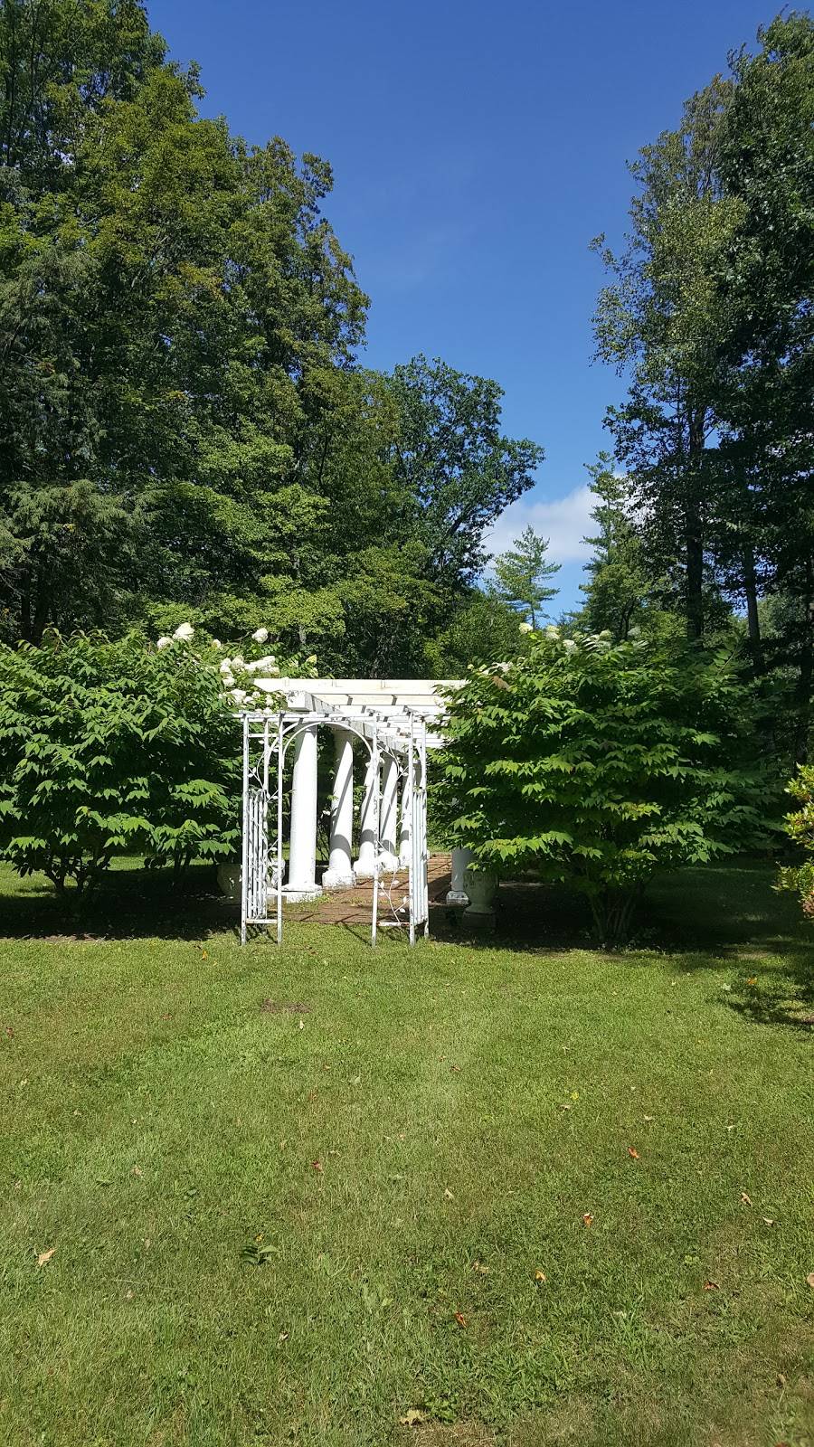 Hartness House Inn, Restaurant and Spa | restaurant | 30 Orchard St, Springfield, VT 05156, USA | 8028852115 OR +1 802-885-2115