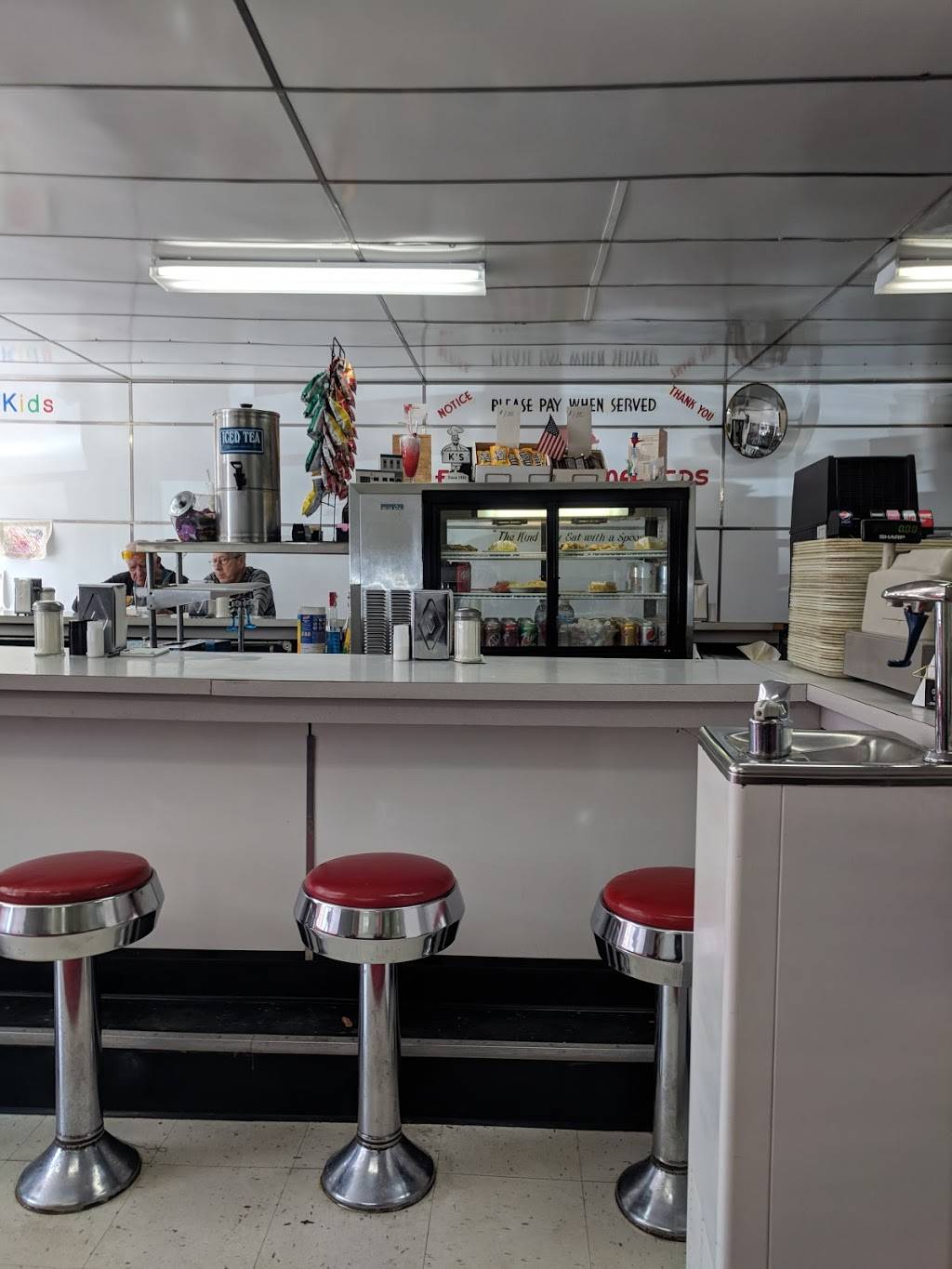 Ks Hamburger Shop | meal takeaway | 117 E Main St, Troy, OH 45373, USA | 9373393902 OR +1 937-339-3902