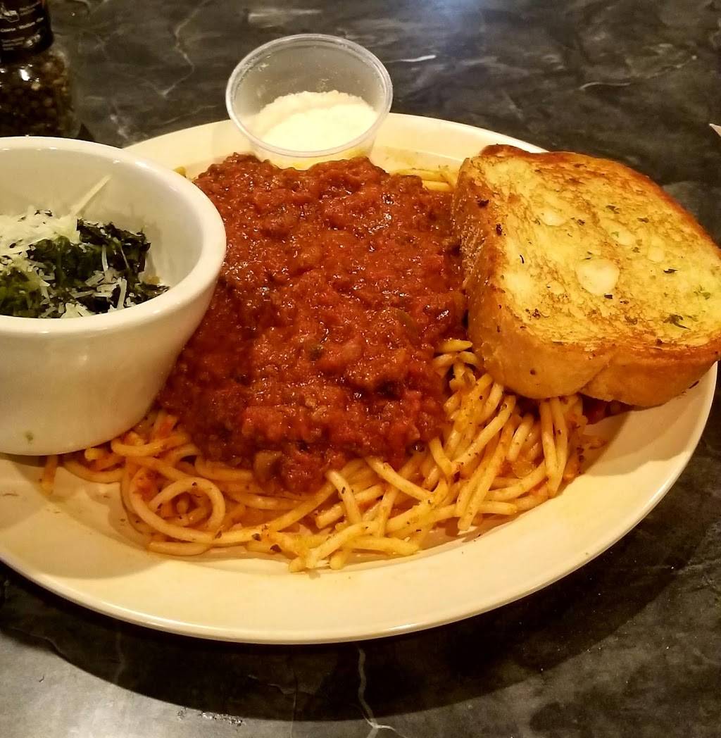 The Haystack | restaurant | 6560 US-51, Millington, TN 38053, USA | 9018720567 OR +1 901-872-0567