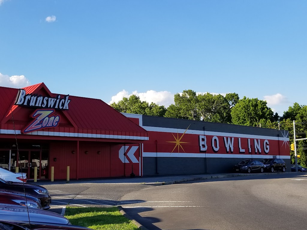 Bowlero Deptford | restaurant | 1328 Delsea Dr, Deptford, NJ 08096, USA | 8568454241 OR +1 856-845-4241