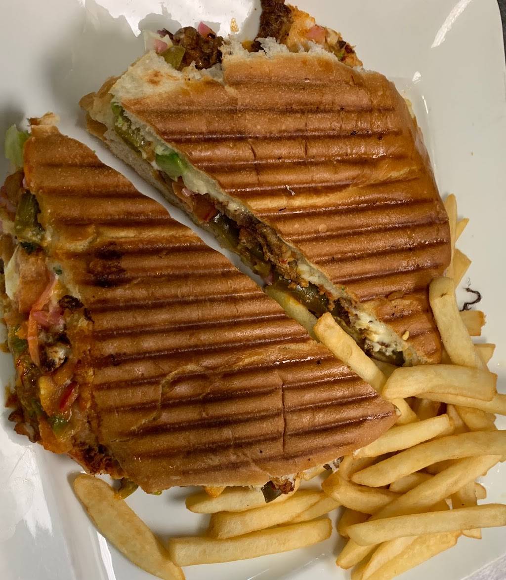 Los Potrillos | restaurant | 90 Riverton Commons, Front Royal, VA 22630, USA | 5406222144 OR +1 540-622-2144