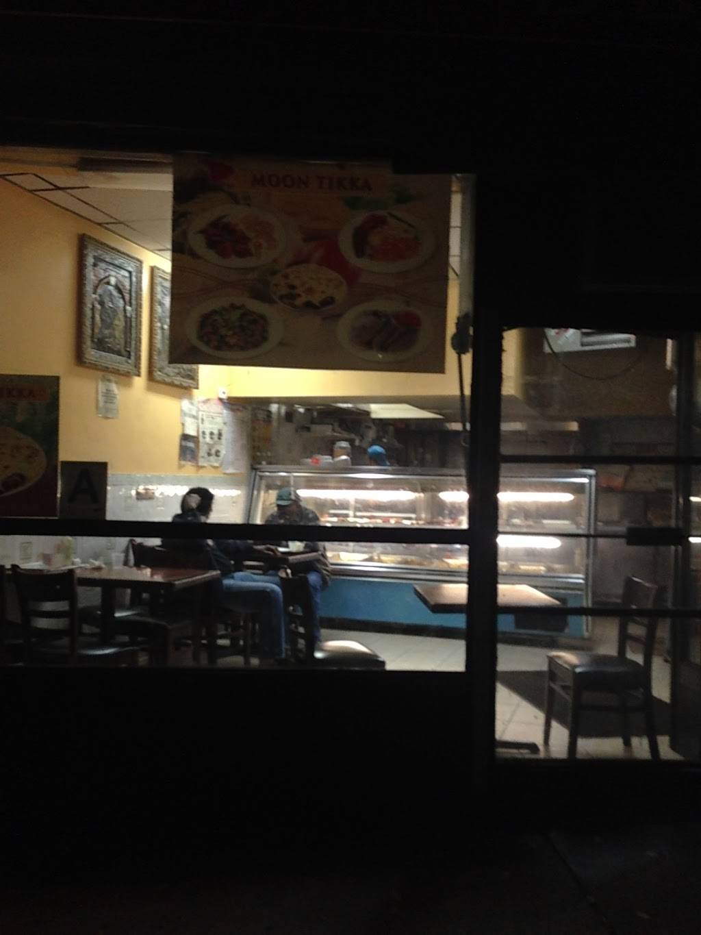 Moon Tikka Grill | restaurant | 8716 Parsons Blvd, Jamaica, NY 11432, USA | 7182629880 OR +1 718-262-9880