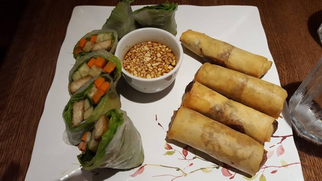 BoBoKo Indonesian Cafe | restaurant | 217 S Liberty St #102, Harrisonburg, VA 22801, USA | 5404343542 OR +1 540-434-3542