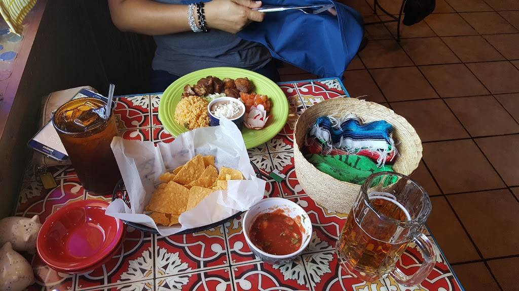 La Cocina Mexican Restaurant | restaurant | 3290 US-1, St. Augustine, FL 32086, USA | 9047941610 OR +1 904-794-1610