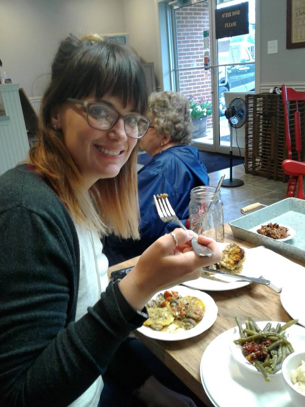 The Coop | meal takeaway | 50 Paulsboro Rd Suite 2, Swedesboro, NJ 08085, USA | 856467130019 OR +1 856-467-1300 ext. 19