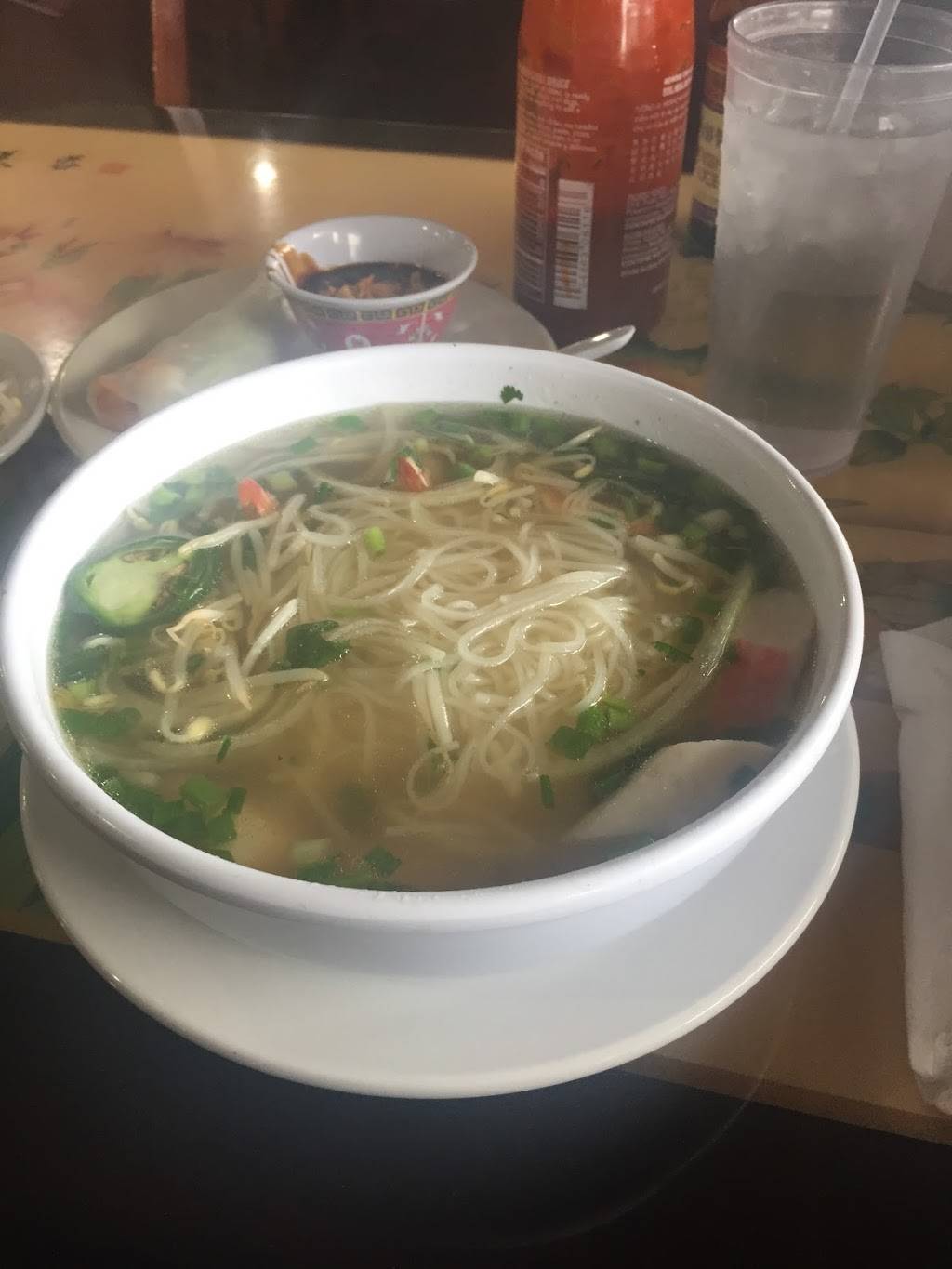 Golden Phoenix seafood & Pho Restaurant | restaurant | 9323 Perrin Beitel Rd #101, San Antonio, TX 78217, USA | 2105490632 OR +1 210-549-0632