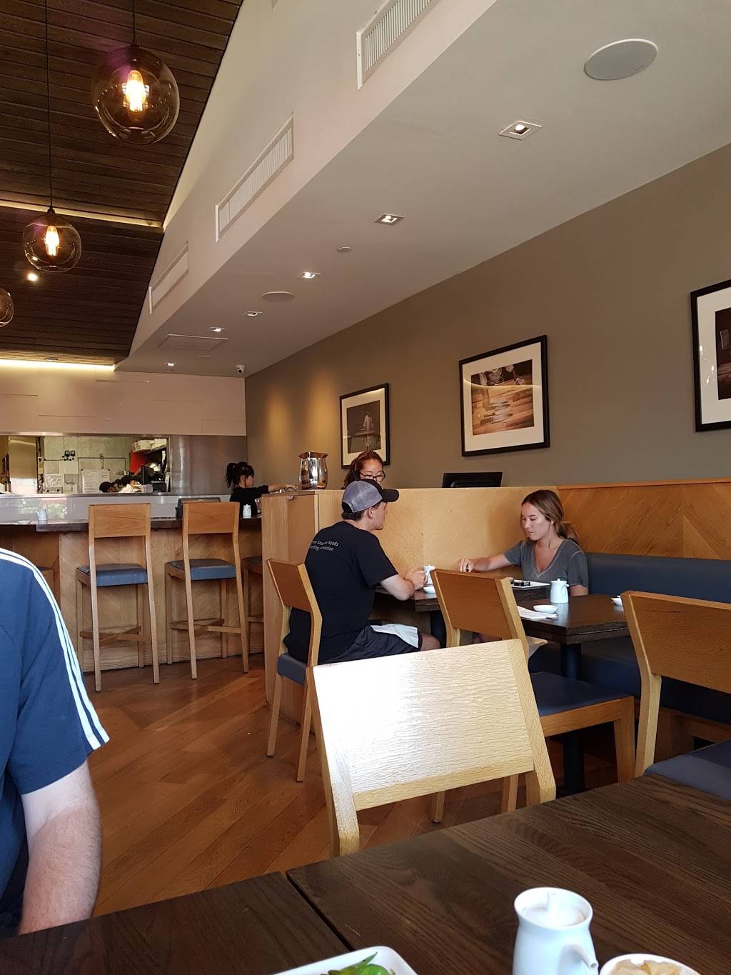 SUGARFISH by sushi nozawa | restaurant | 4799 Commons Way, Calabasas, CA 91302, USA | 8182239966 OR +1 818-223-9966