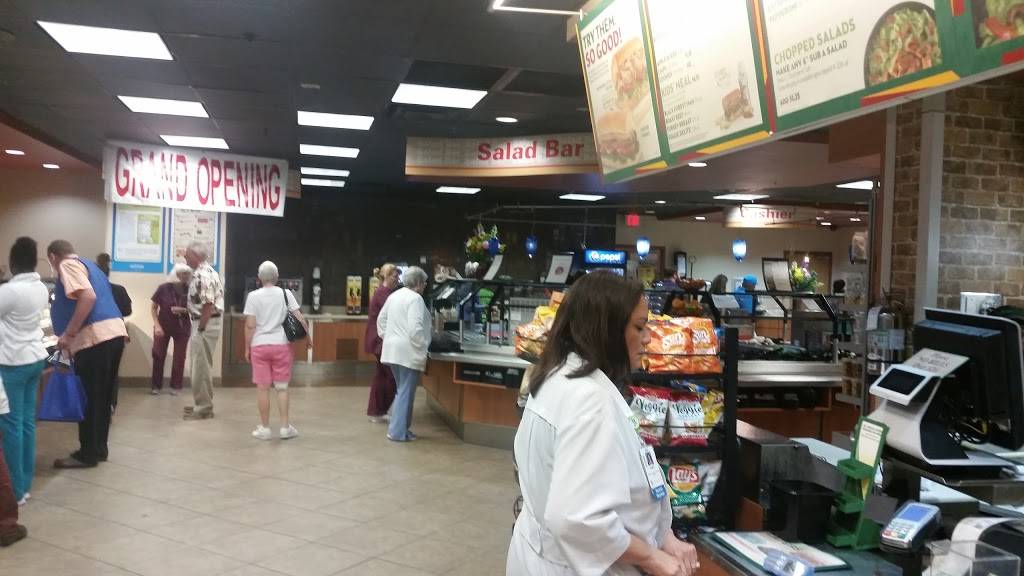 Subway | restaurant | 2776 Cleveland Ave, Fort Myers, FL 33901, USA | 2397682300 OR +1 239-768-2300