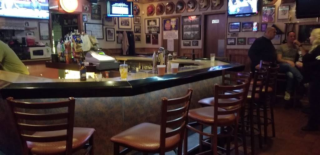 Chrones Pizza | restaurant | 906 Mountain Ave, Mountainside, NJ 07092, USA | 9082339922 OR +1 908-233-9922