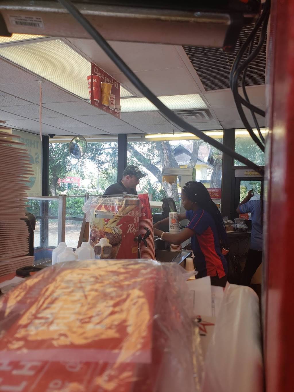 Churchs Chicken | restaurant | 2561 S French Ave, Sanford, FL 32773, USA | 4073231933 OR +1 407-323-1933