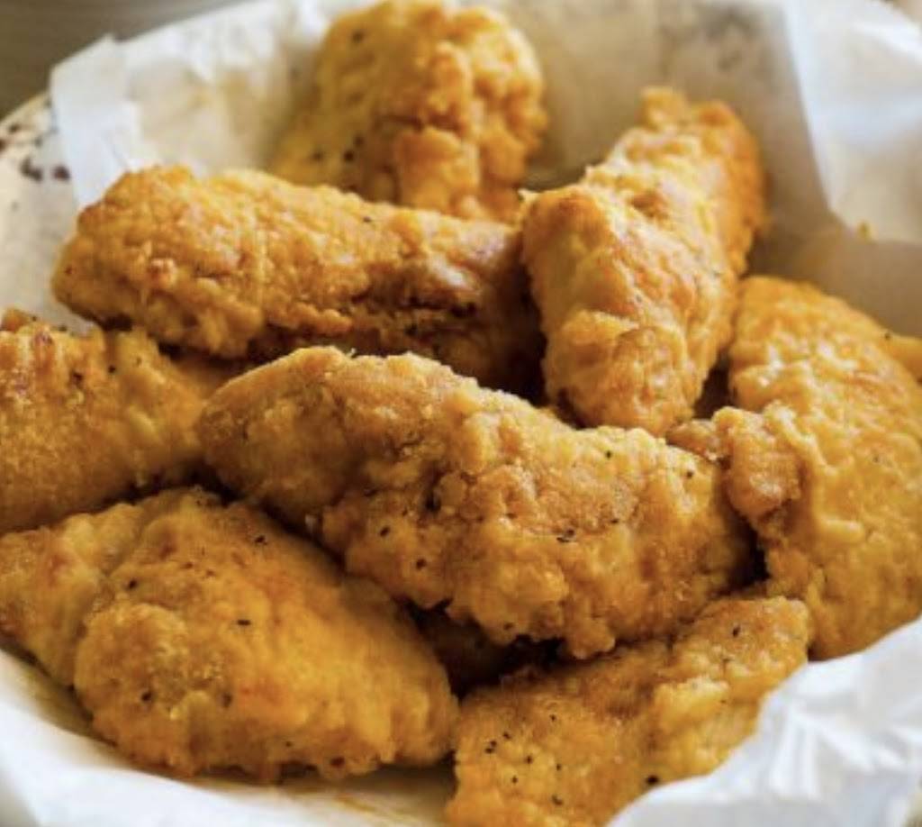 Lees Caribbean & Soul Cuisine | restaurant | 3550 Seagrape Ct, Waldorf, MD 20602, USA | 2026962953 OR +1 202-696-2953