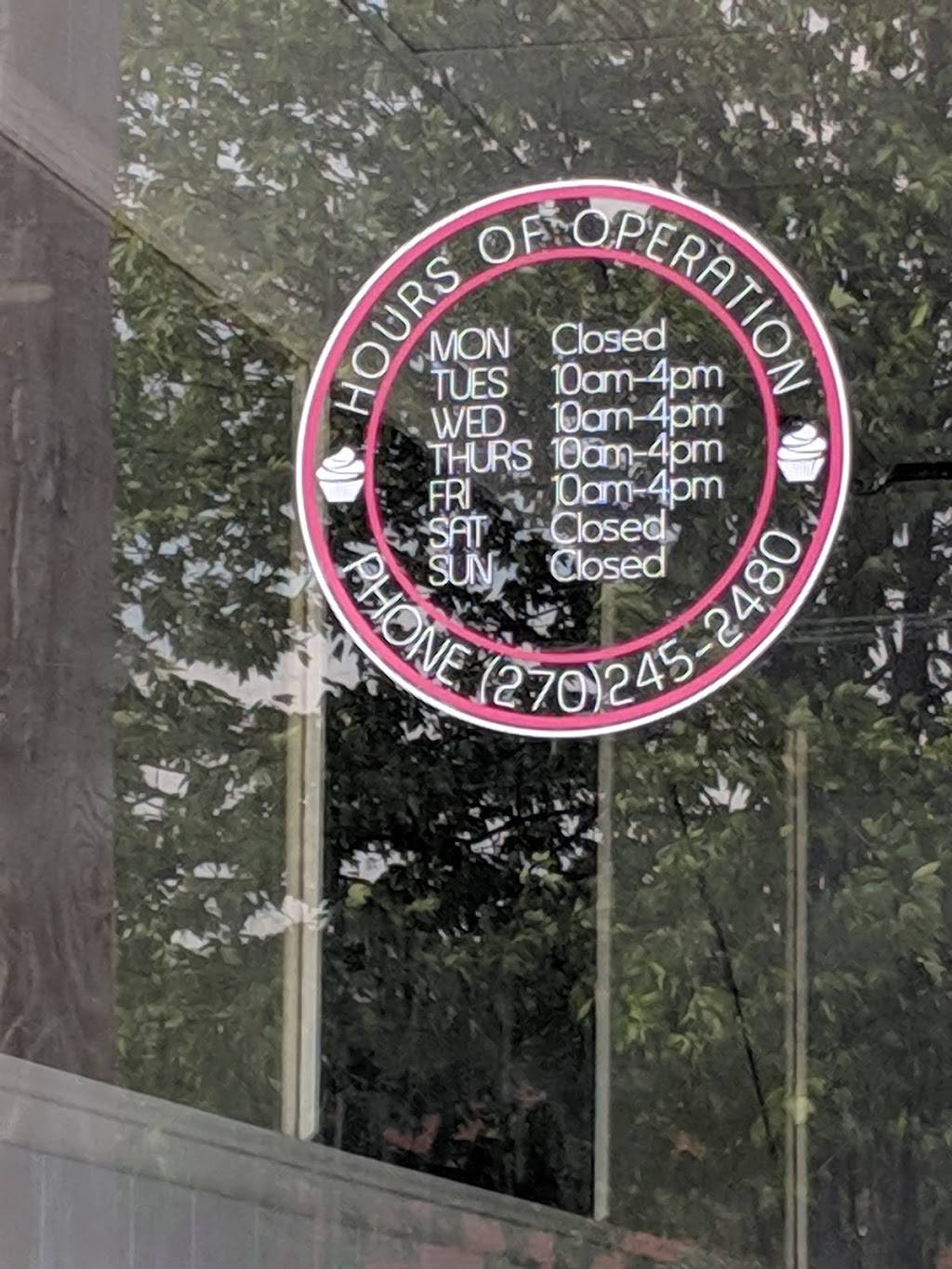 Dempsey Street Baking Company | restaurant | 19 Dempsey St, Madisonville, KY 42431, USA | 2702452480 OR +1 270-245-2480