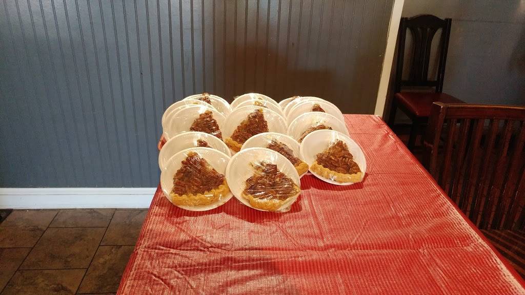 EDS COUNTRY COOKING | restaurant | 5435 Woodruff Farm Rd, Columbus, GA 31907, USA | 7628213307 OR +1 762-821-3307