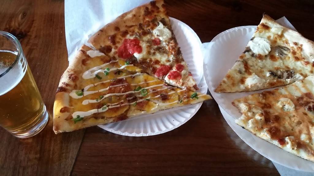 Pizzeria Luigi | restaurant | 1137 25th St, San Diego, CA 92102, USA | 6192333309 OR +1 619-233-3309