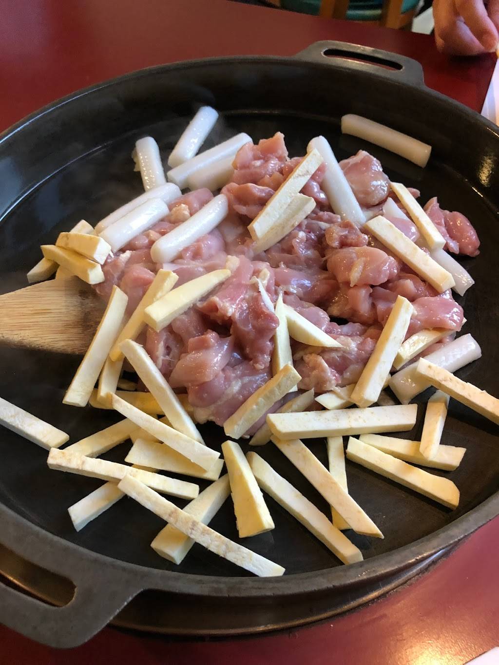 Mapo Dak Galbi | restaurant | 1008 S St Andrews Pl, Los Angeles, CA 90019, USA | 3237950014 OR +1 323-795-0014