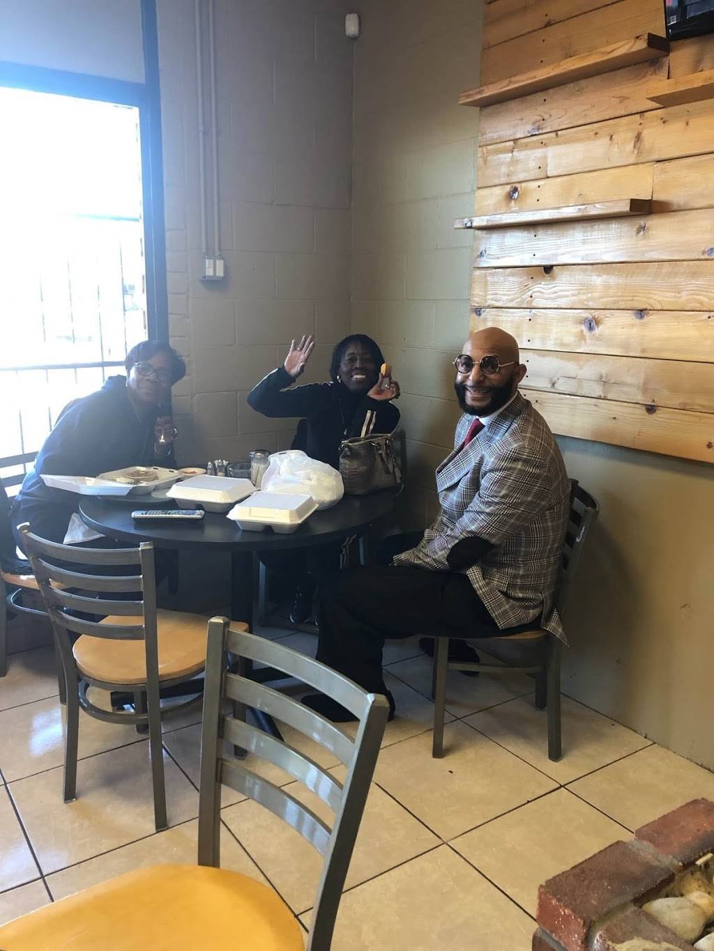 Jacks BBQ and Home Cooking | restaurant | 1316 Miller Ave, Fort Worth, TX 76105, USA | 6823859647 OR +1 682-385-9647