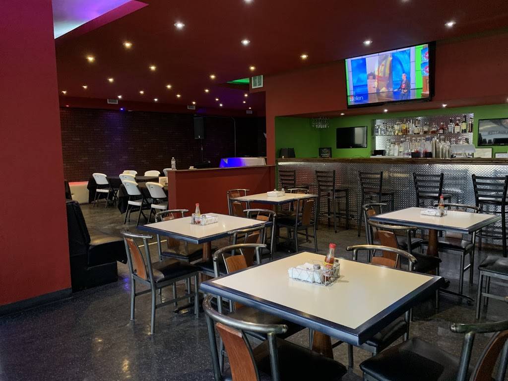 Wing and A Prayer Restaurant & Lounge | restaurant | 604 E Pembroke Ave, Hampton, VA 23669, USA | 7577279000 OR +1 757-727-9000