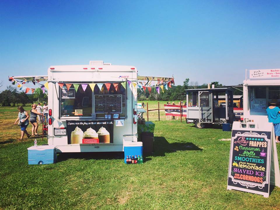 War Eagle Creekside Treats | meal takeaway | 11036 High Sky Inn Rd, Hindsville, AR 72738, USA | 4793570111 OR +1 479-357-0111